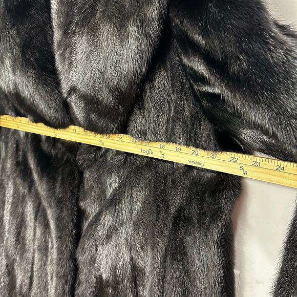 ✨ Vintage Neiman Marcus Black Mink Fur Coat – Classic Mid-Length Luxury Size L ✨ - Picture 11 of 16